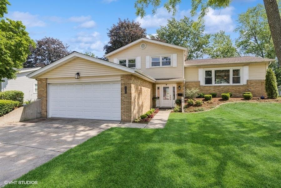 1105 69th St, Darien, IL 60561 - photo 1