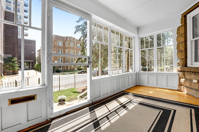 109 S Maple Ave, Oak Park, IL 60302 - view of unfurnished sunroom