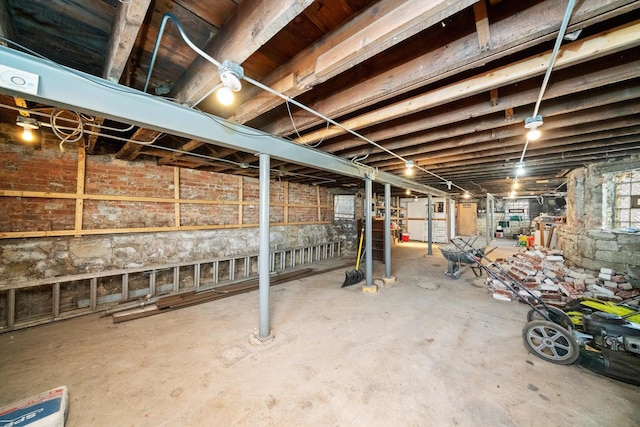 5522 S Wells St, Chicago, IL 60621 - view of basement