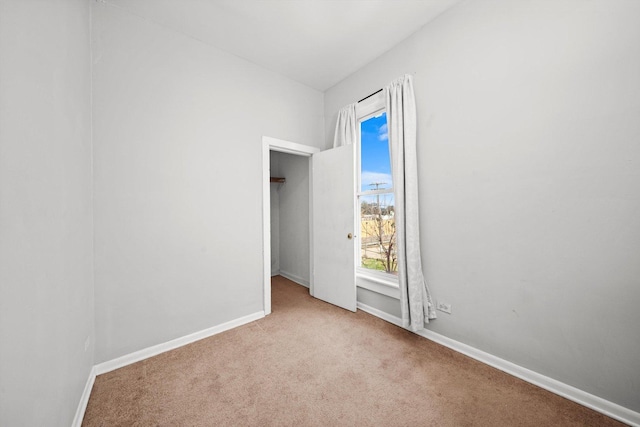 5522 S Wells St, Chicago, IL 60621 - empty room with carpet flooring and baseboards