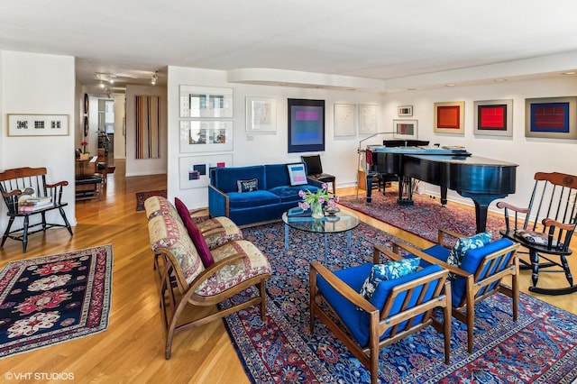 1410 N State Pkwy Unit 18B, Chicago, IL 60610 - living room with wood finished floors