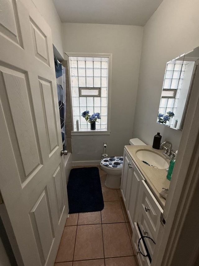 7544 S Sangamon St, Chicago, IL 60620 - bathroom featuring vanity, tile patterned flooring, and curtained shower