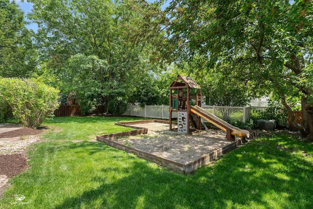 2008 Crosswind Dr, Plainfield, IL 60586 - view of play area featuring a fenced backyard