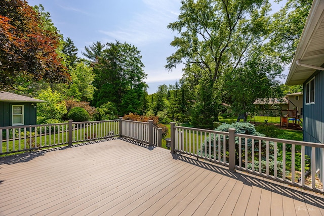 1447 Hillcrest Rd, Downers Grove, IL 60516 - view of deck