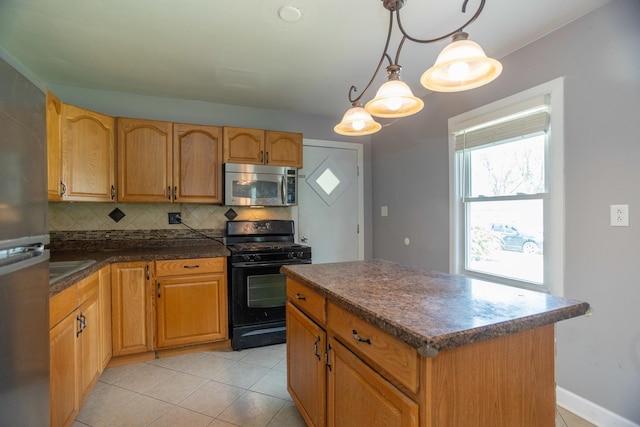 908 Mulberry Ln, Streamwood, IL 60107 - photo 12