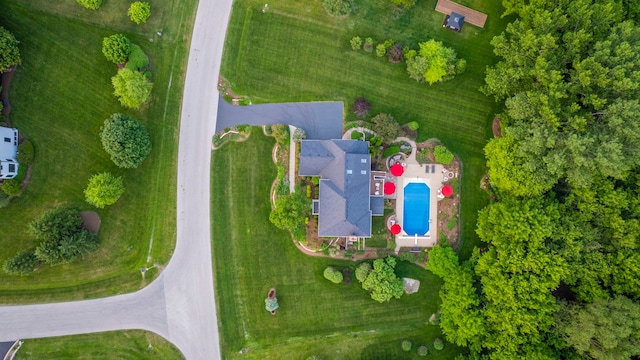 38W385 Stevens Glen Rd, Saint Charles, IL 60175 - view of property location featuring a pool