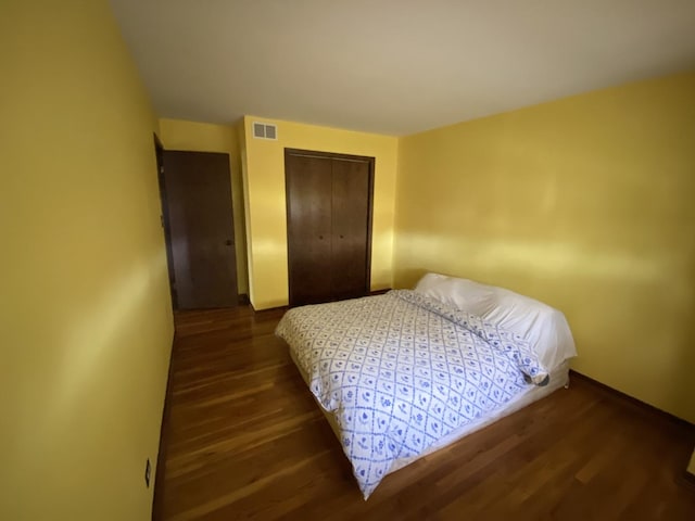 11737 S Kedvale Ave, Alsip, IL 60803 - bedroom featuring wood finished floors and a closet