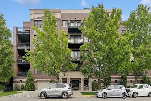 2835 N Lakewood Ave Unit 2C, Chicago, IL 60657 - view of property