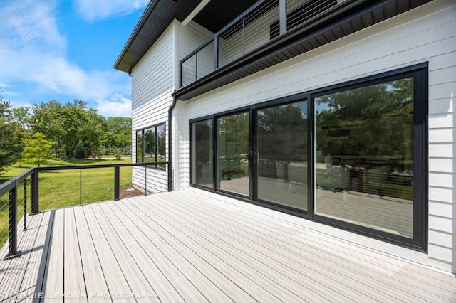 20 Pinnacle Ct, Naperville, IL 60565 - wooden deck featuring a yard