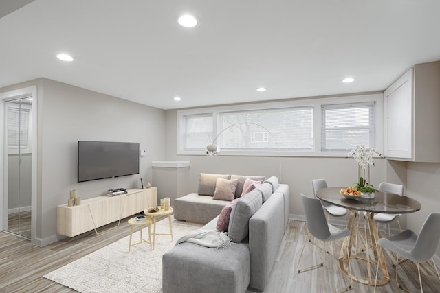 5022 N Mango Ave, Chicago, IL 60630 - photo 9