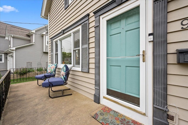 907 Illinois Ave, Saint Charles, IL 60174 - photo 2