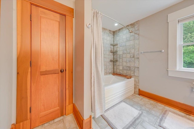 2 Timber Ridge Ln, Mansfield, IL 61854 - full bathroom featuring shower / tub combo and baseboards