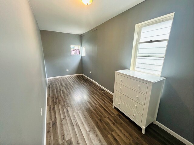 8537 S Kingston Ave, Chicago, IL 60617 - photo 4