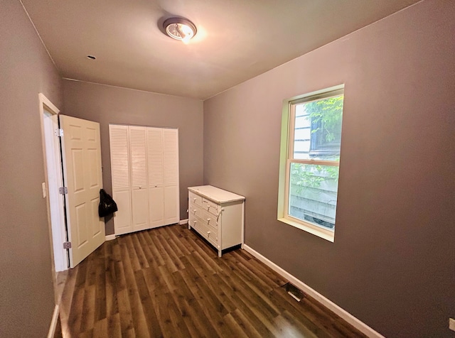 8537 S Kingston Ave, Chicago, IL 60617 - photo 5