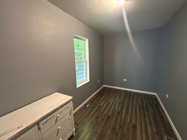 8537 S Kingston Ave, Chicago, IL 60617 - photo 6