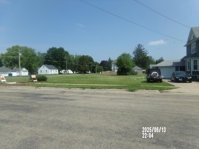 503 E Mason St E, Polo, IL 61064 - view of asphalt street with curbs