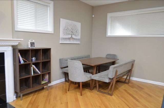 4435 S Oakenwald Ave Unit 1, Chicago, IL 60653 - dining area with wood finished floors and baseboards