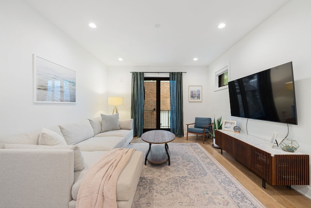 832 W Altgeld St Unit 1, Chicago, IL 60614 - living room with light wood finished floors and recessed lighting