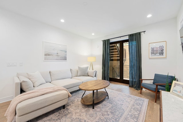 832 W Altgeld St Unit 1, Chicago, IL 60614 - living area with light wood finished floors and recessed lighting