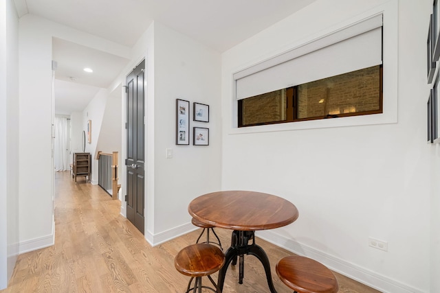 832 W Altgeld St Unit 1, Chicago, IL 60614 - hall with light wood-style flooring and recessed lighting