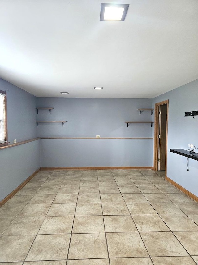 6512 Ridge Dr, Chicago Ridge, IL 60415 - unfurnished room featuring baseboards and light tile patterned floors