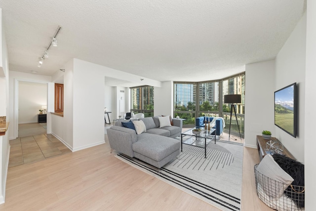 195 N Harbor Dr Unit 209, Chicago, IL 60601 - photo 2