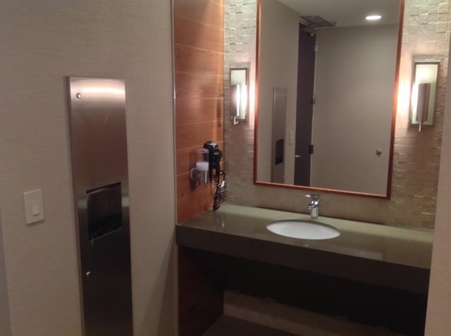 195 N Harbor Dr Unit 209, Chicago, IL 60601 - photo 28
