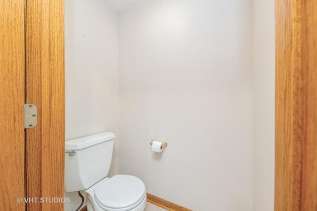 421 Windham Trl, Carpentersville, IL 60110 - photo 17
