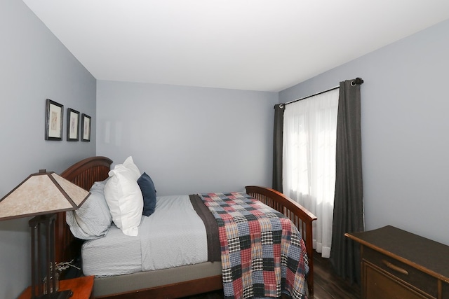 110 Tudor Dr, Barrington, IL 60010 - bedroom featuring dark wood-style flooring
