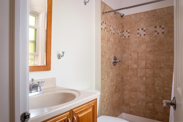 1903 Ronzheimer Ave, Saint Charles, IL 60174 - bathroom with a tile shower and vanity