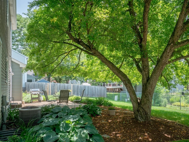 1903 Ronzheimer Ave, Saint Charles, IL 60174 - fenced backyard featuring a patio area