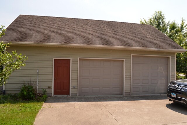 1425 Shorewood Dr, Saint Anne, IL 60964 - photo 7