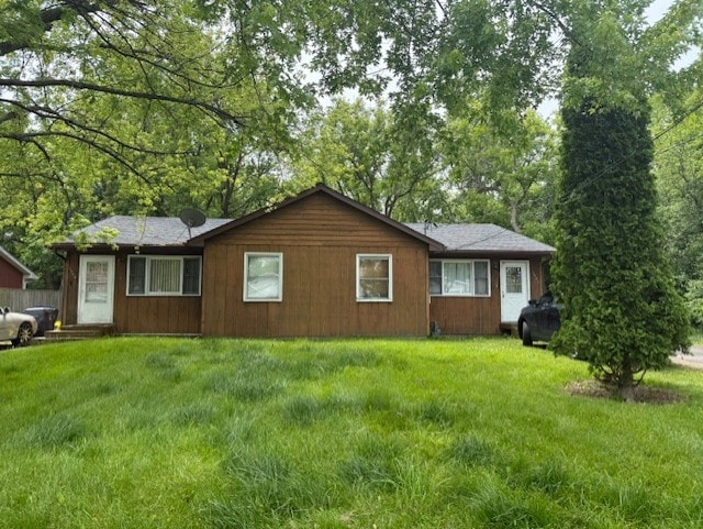 3007 30th St, Zion, IL 60099 - view of property exterior featuring a yard