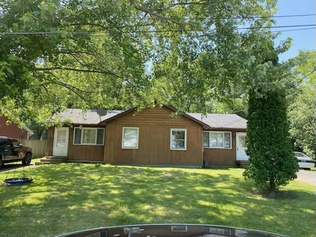 3007 30th St, Zion, IL 60099 - view of property exterior featuring a yard