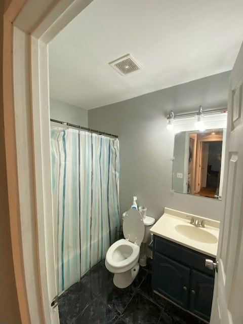 3007 30th St, Zion, IL 60099 - bathroom with vanity and a shower with curtain
