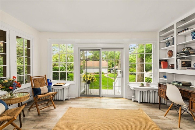 633 Forest Ave, Wilmette, IL 60091 - sunroom / solarium with radiator and plenty of natural light
