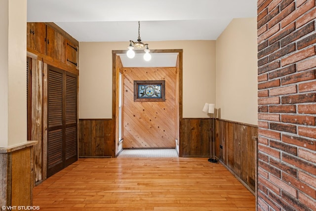 3724 N Bosworth Ave, Chicago, IL 60613 - photo 13