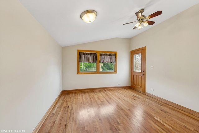 3724 N Bosworth Ave, Chicago, IL 60613 - photo 21