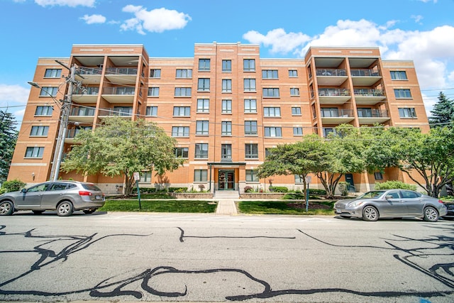 1636 Ashland Ave Unit 209, Des Plaines, IL 60016 - view of apartment building / complex