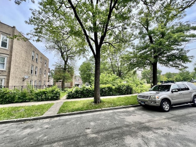 1539 S Harding Ave, Chicago, IL 60623 - view of car parking