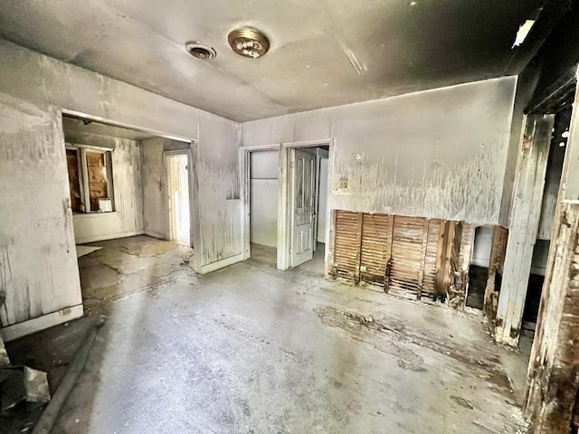1539 S Harding Ave, Chicago, IL 60623 - miscellaneous room featuring concrete flooring