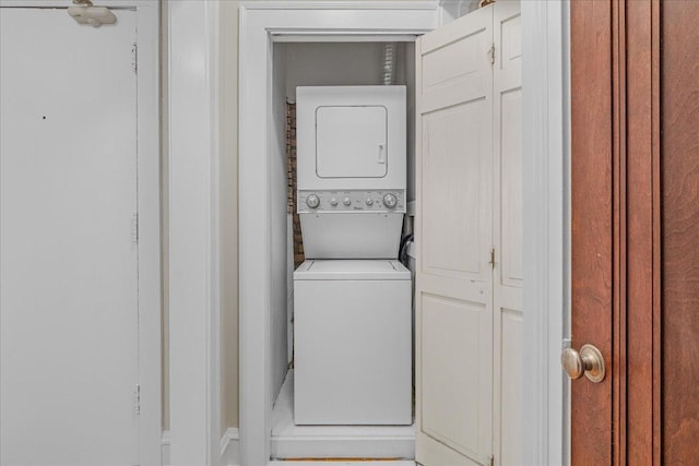 819 Forest Ave Unit 2W, Evanston, IL 60202 - washroom with stacked washer / dryer