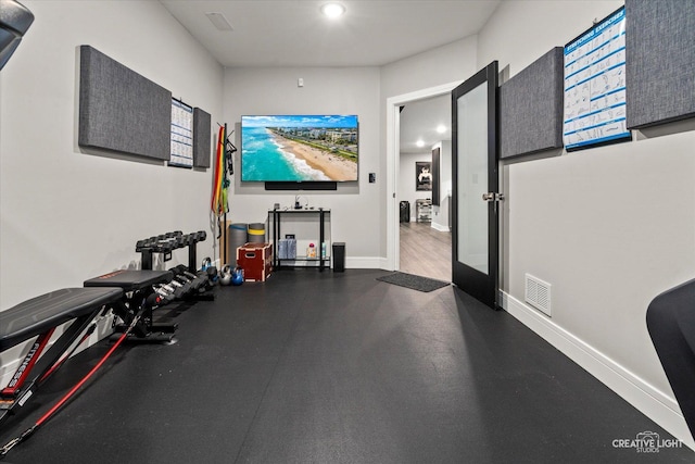 3578 Doral Dr, Elgin, IL 60124 - exercise area featuring baseboards and recessed lighting