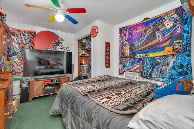 107 N Elm St, Gardner, IL 60424 - bedroom featuring carpet, a ceiling fan, and a closet