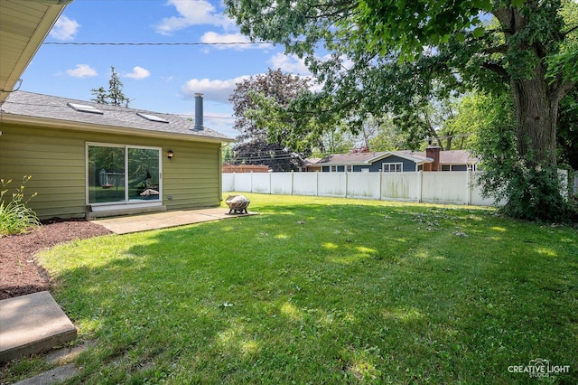 306 Hillside Pl, North Aurora, IL 60542 - fenced backyard with a patio