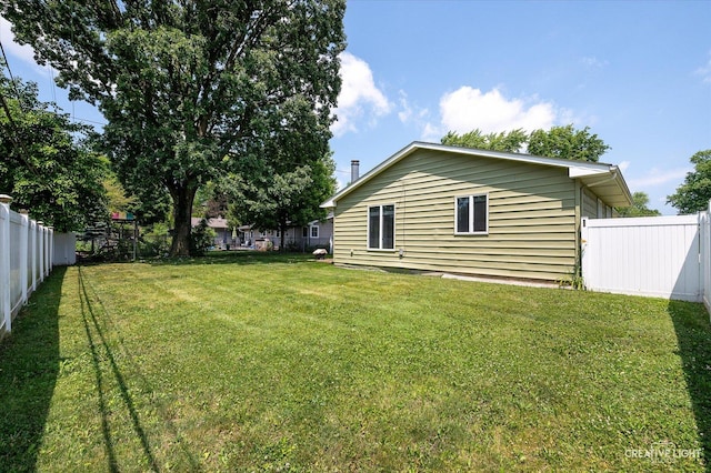 306 Hillside Pl, North Aurora, IL 60542 - view of fenced backyard