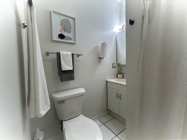 629 Garfield St Unit 1N, Oak Park, IL 60304 - bathroom with vanity and tile patterned flooring