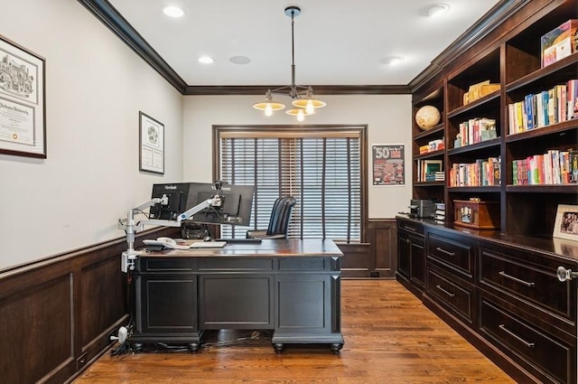 924 Linden Ave, Wilmette, IL 60091 - office area featuring crown molding, a wainscoted wall, a chandelier, and dark wood finished floors