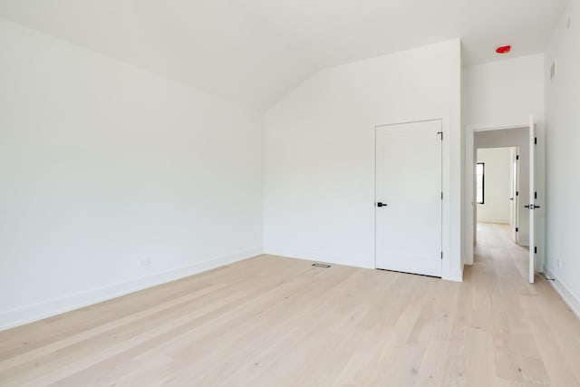 3811 W Pratt Ave, Lincolnwood, IL 60712 - photo 14