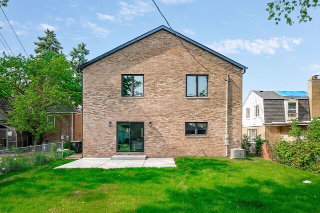 3811 W Pratt Ave, Lincolnwood, IL 60712 - photo 34